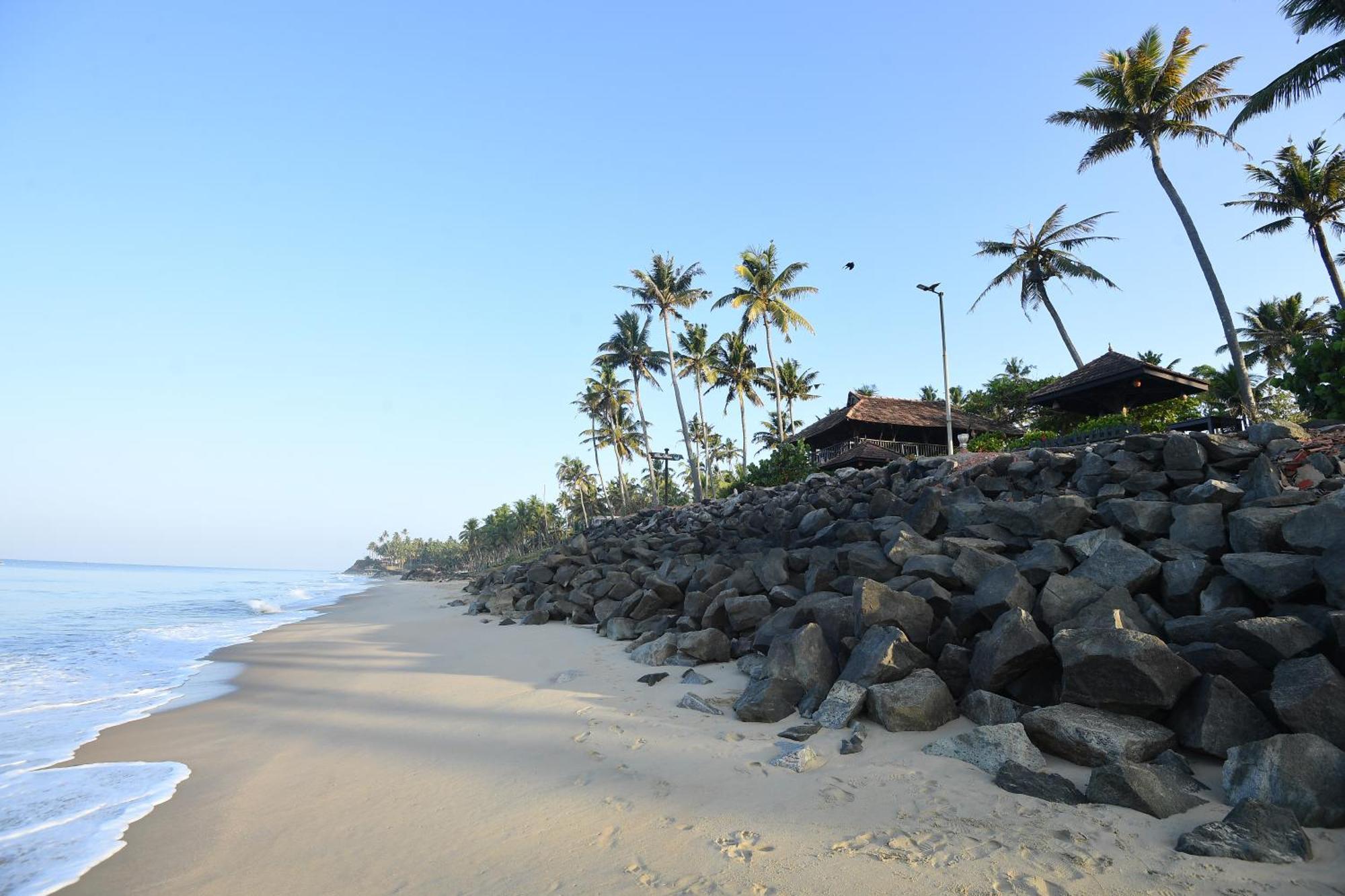 Blue Water Beach Resort Varkala Exterior foto