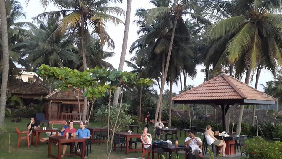 Blue Water Beach Resort Varkala Exterior foto